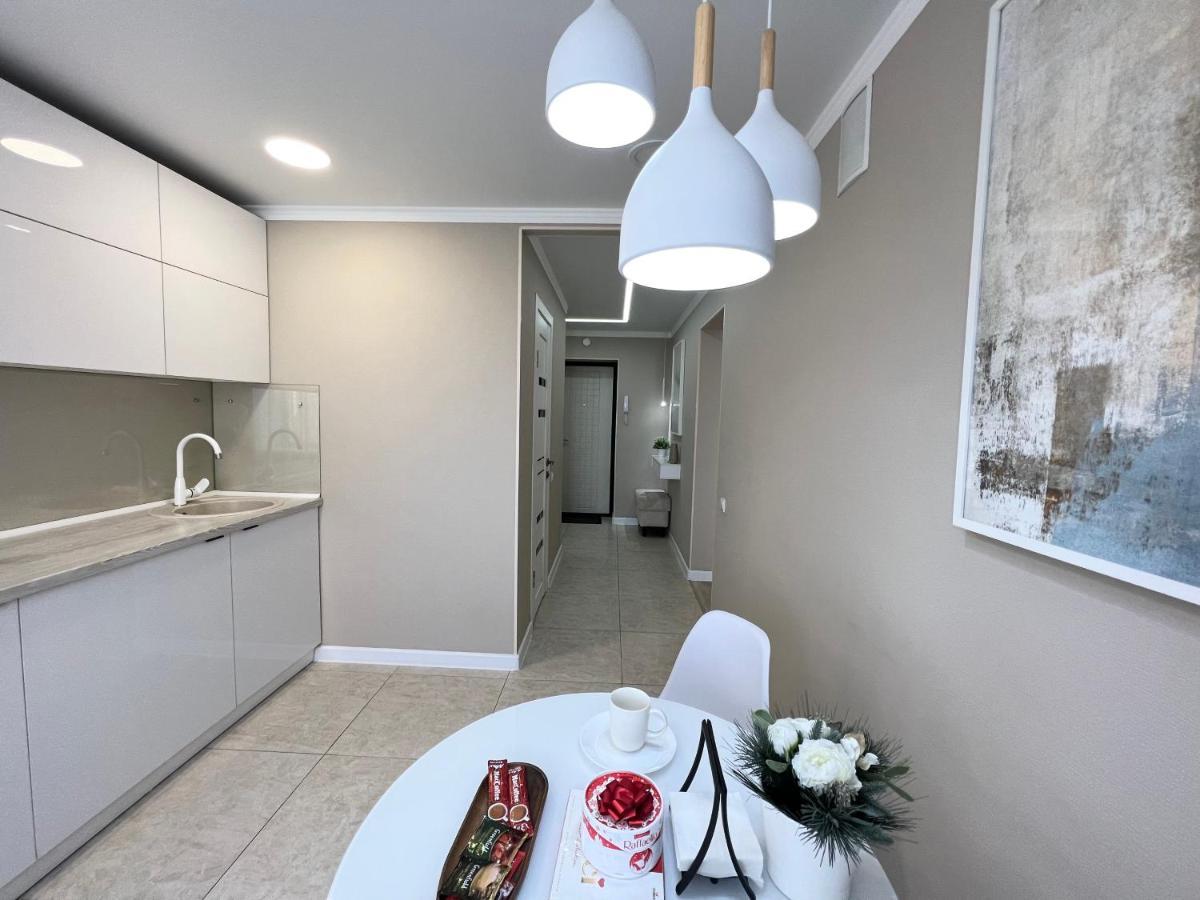 Luxury Apartments Pavlodar Kültér fotó