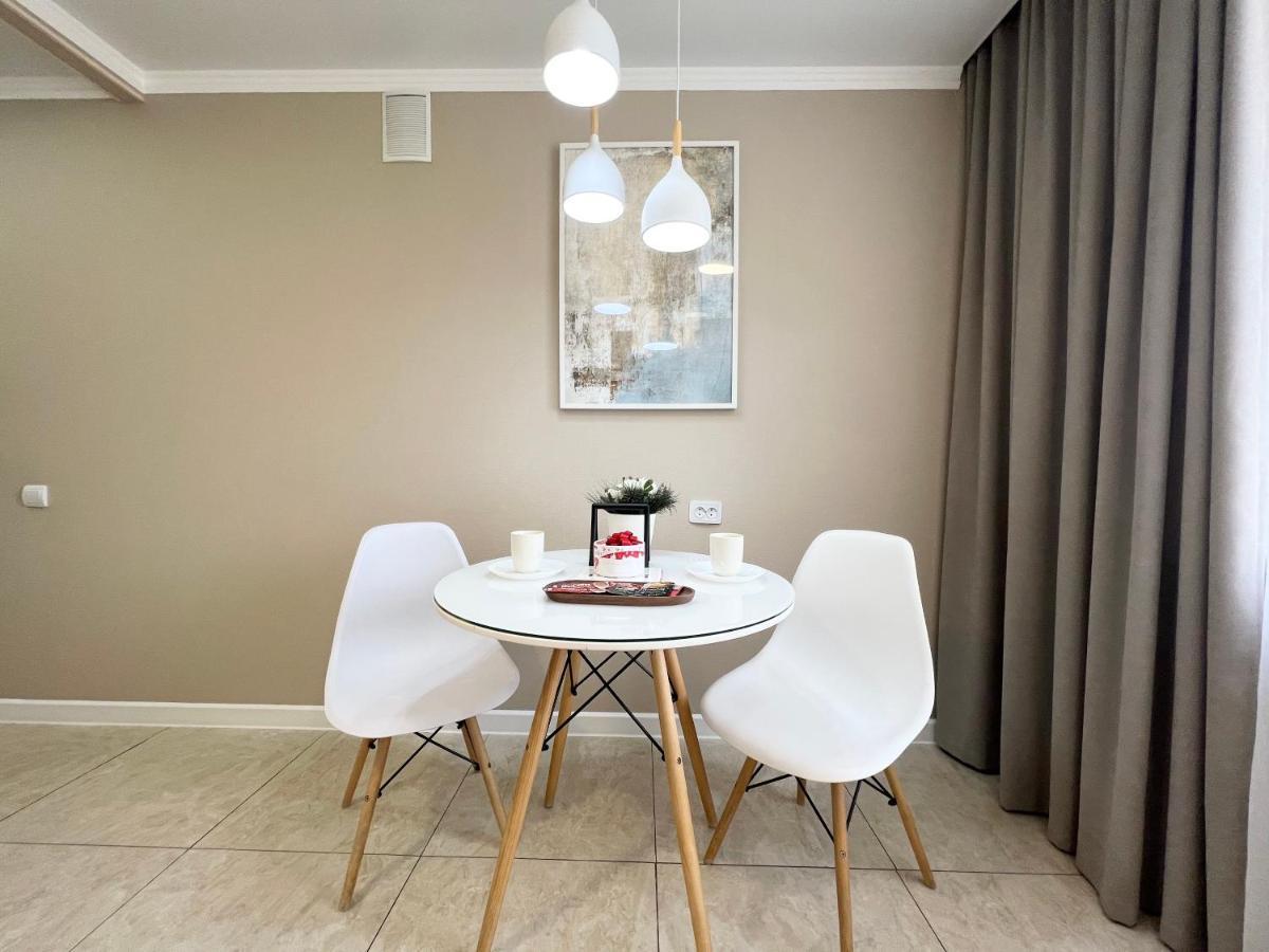 Luxury Apartments Pavlodar Kültér fotó