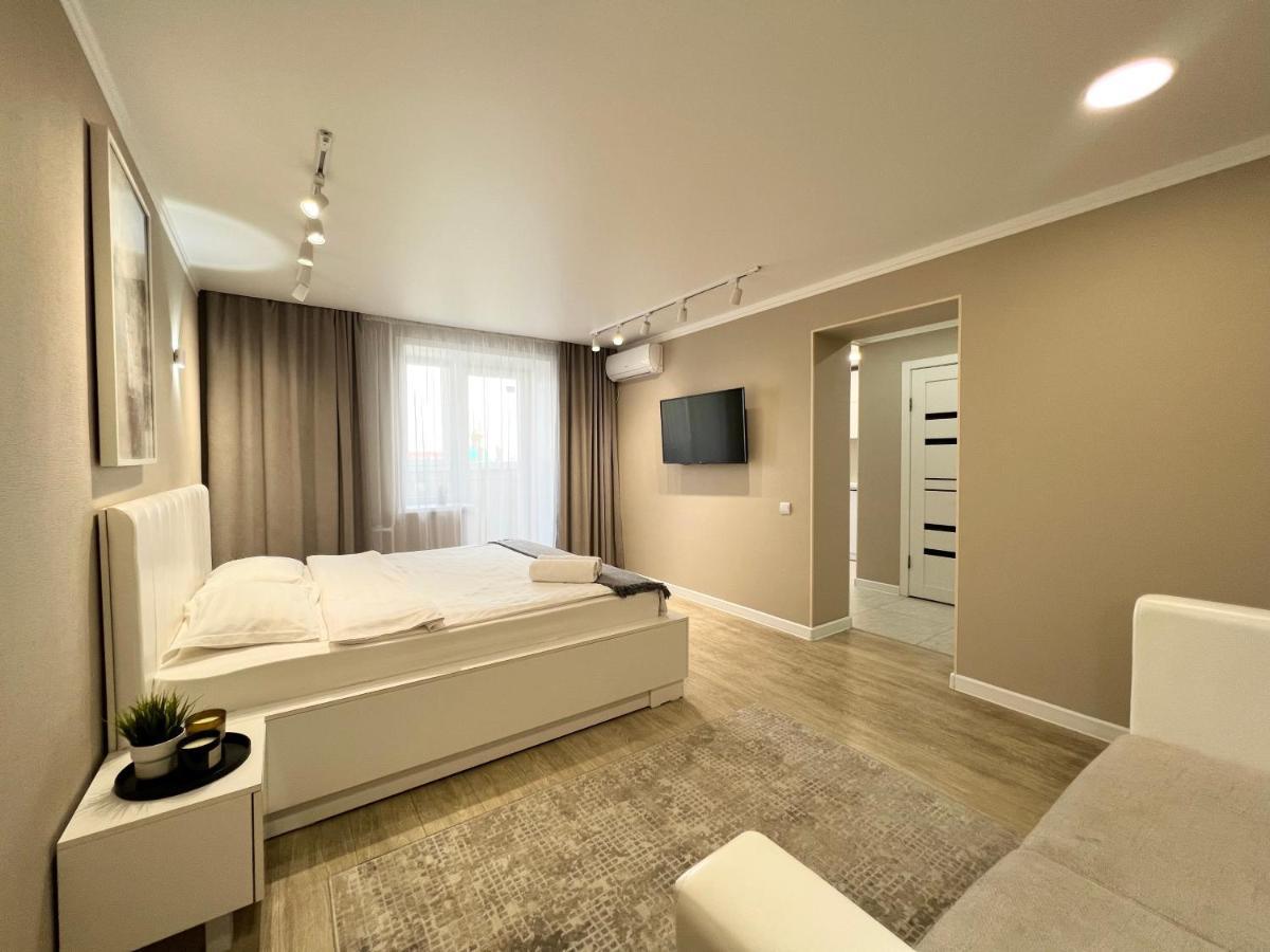Luxury Apartments Pavlodar Kültér fotó